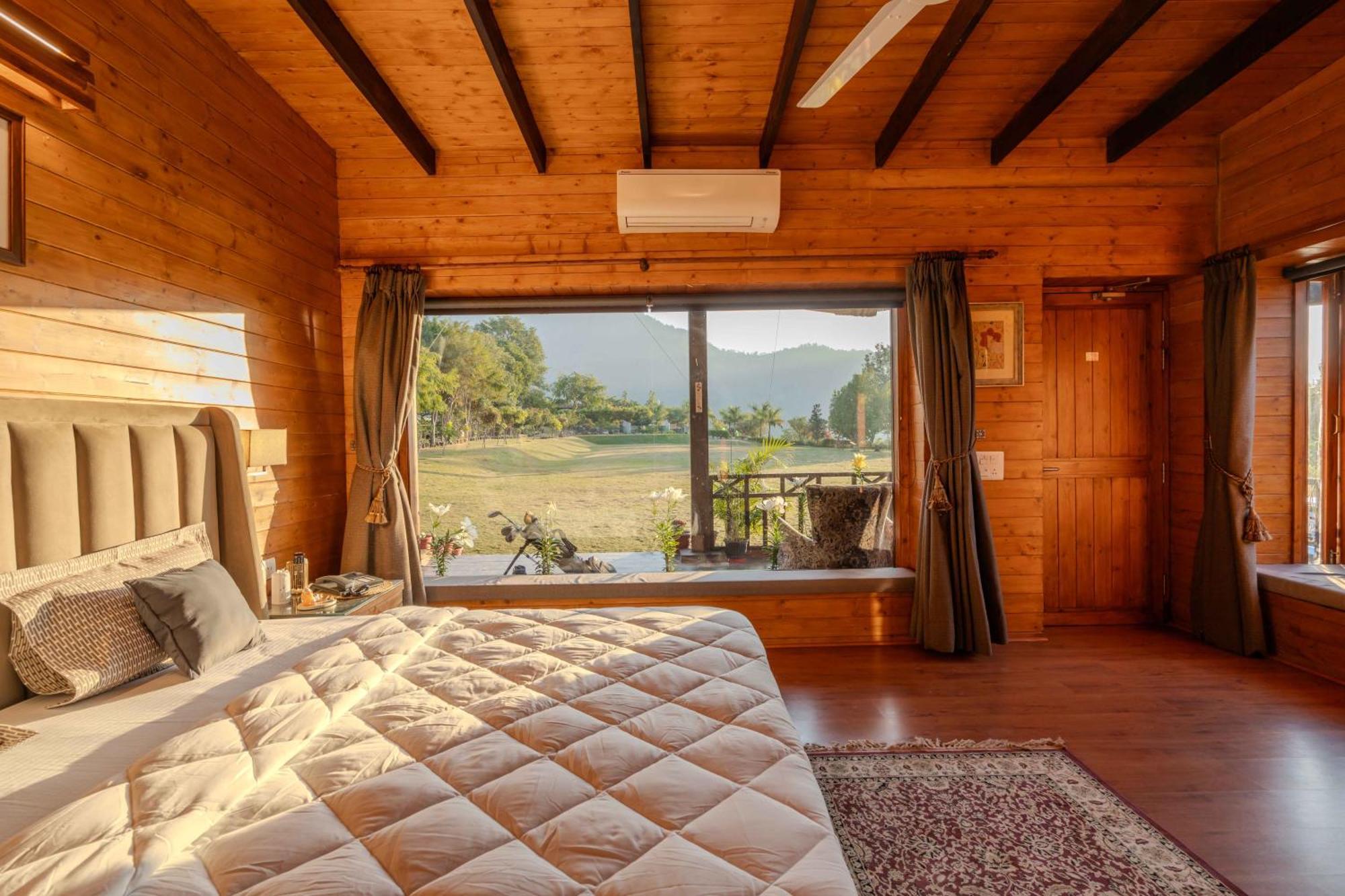 Saffronstays Timber Crest Dehradun Exterior foto